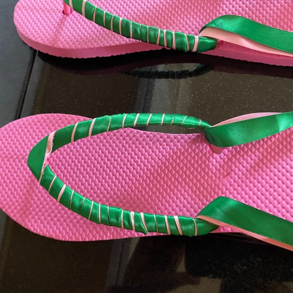 Flip Flops - Picture 8 of 15